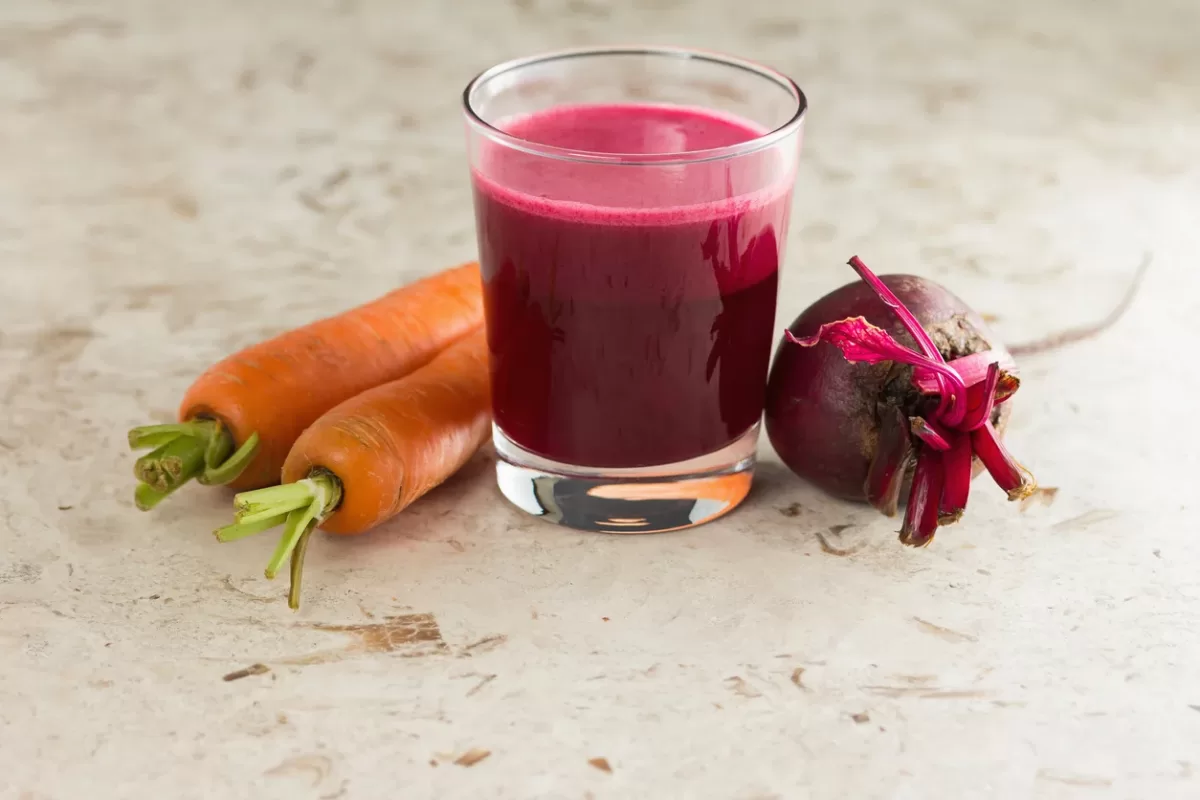 Suco de beterraba com cenoura